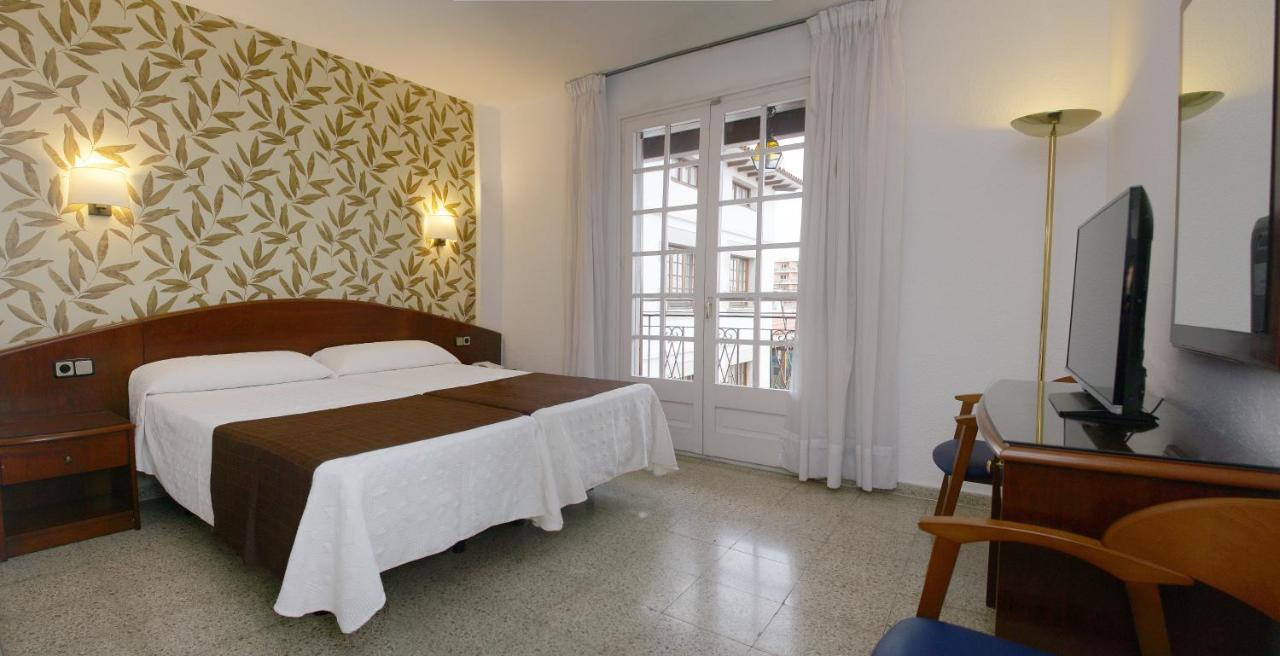 Hotel La Carolina Lloret de Mar Exterior photo